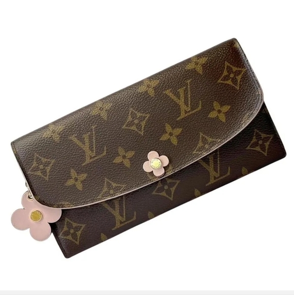Louis Vuitton Handbags - Louis Vuitton Limited Edition Monogram Blooming wallet